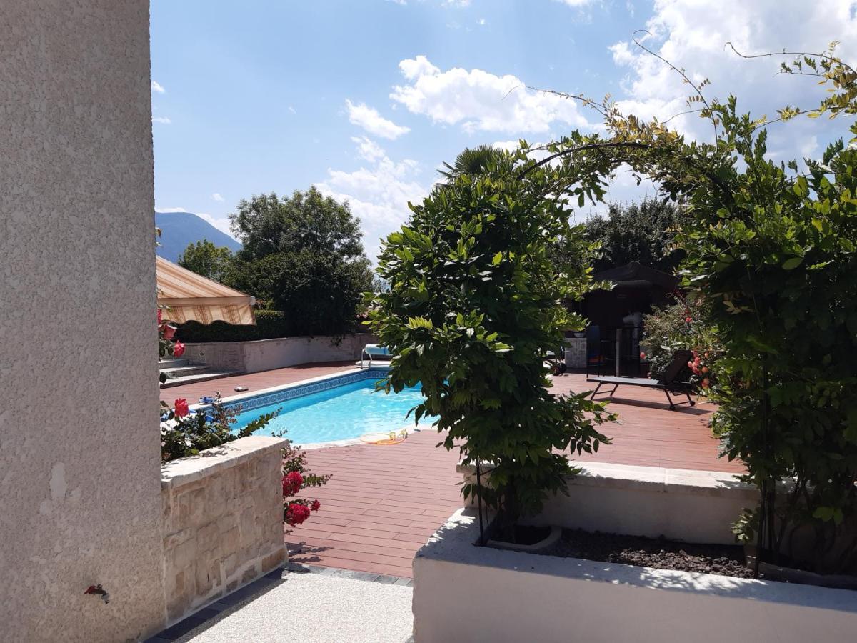 Un Petit Coin De Paradis A Haute Jarrie Εξωτερικό φωτογραφία